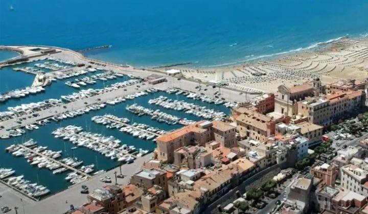 Bnb The Station Νετούνο Εξωτερικό φωτογραφία